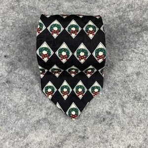Claybrooke Handmade Silk Tie Christmas Wreaths On Black Plaid‎ 57" L x 3 7/8" W